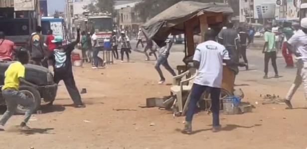 Parcelles Assainies: de violentes affrontements entre les partisans de Diomaye Faye et de Amadou Bâ