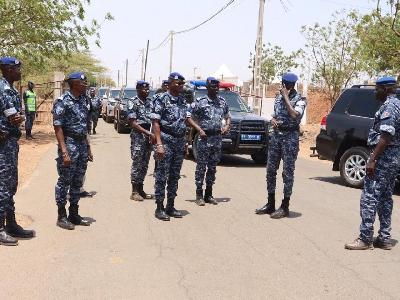 Moussa Ba se faisait passer pour un gendarme ou un agent des Douanes