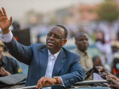 Macky Sall tête de liste de la coalition Takku Wallu Sénégal