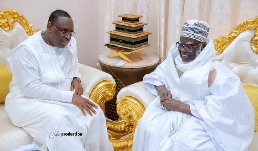 Touba : le Président Macky Sall reçu par le Khalife général des Mourides