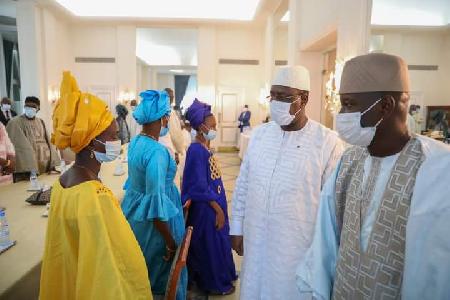 Bébés morts calcinés :Les familles des victimes de l'incendie de l'hôpital Magatte Lô reçues par Macky Sall